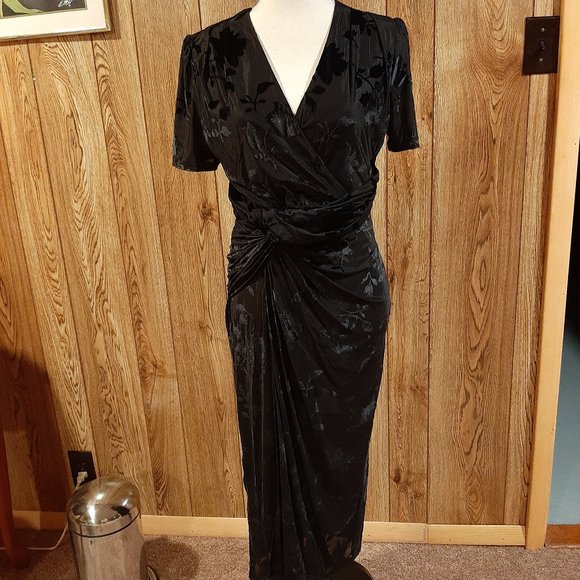 Elensa Dresses & Skirts - Elensa Black Evening Dress (Medium)